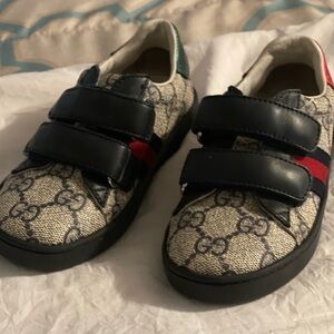 Baby Gucci designer shoes size 8.5